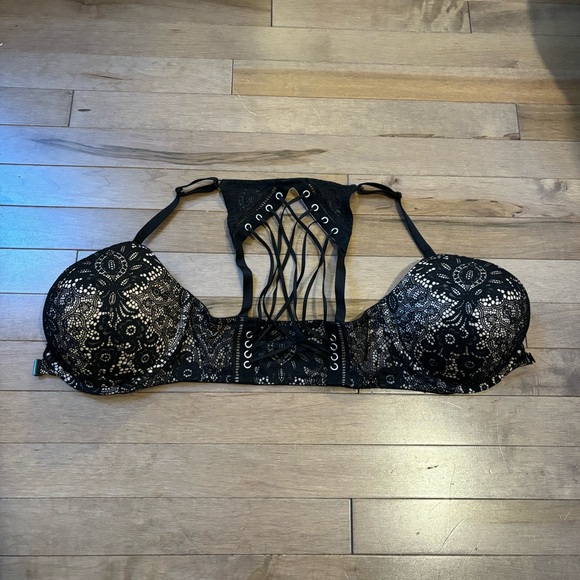 NWT Victoria’s Secret Push Up Bra 32DDD - Picture 3 of 6